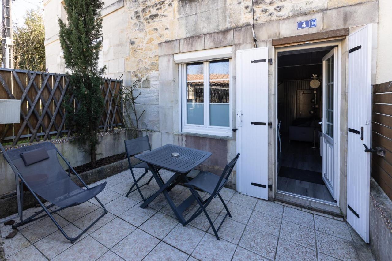 Cozy Cozy Apartment Jonzac Exterior photo